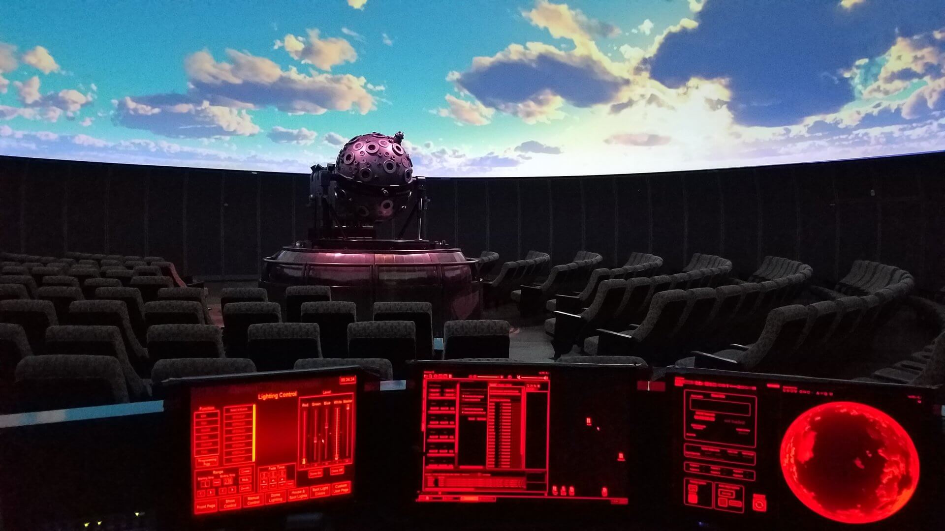 Digital Theater and Planetarium Bowen Technovation